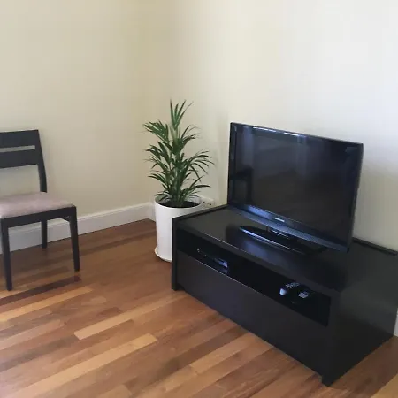 Summer House With Bbq And Garden Tatil Evi