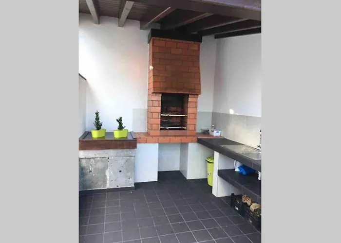 Summer House With Bbq And Garden * Horta (Azores)