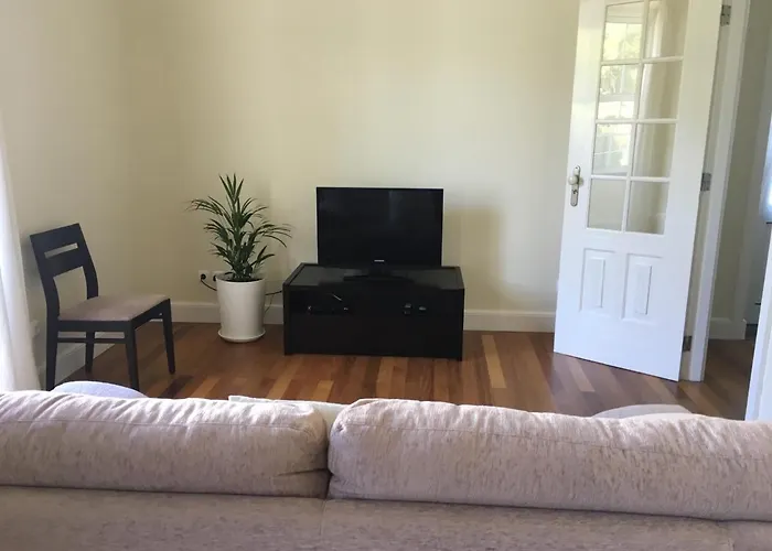 Prázdninový dům Summer House With Bbq And Garden *